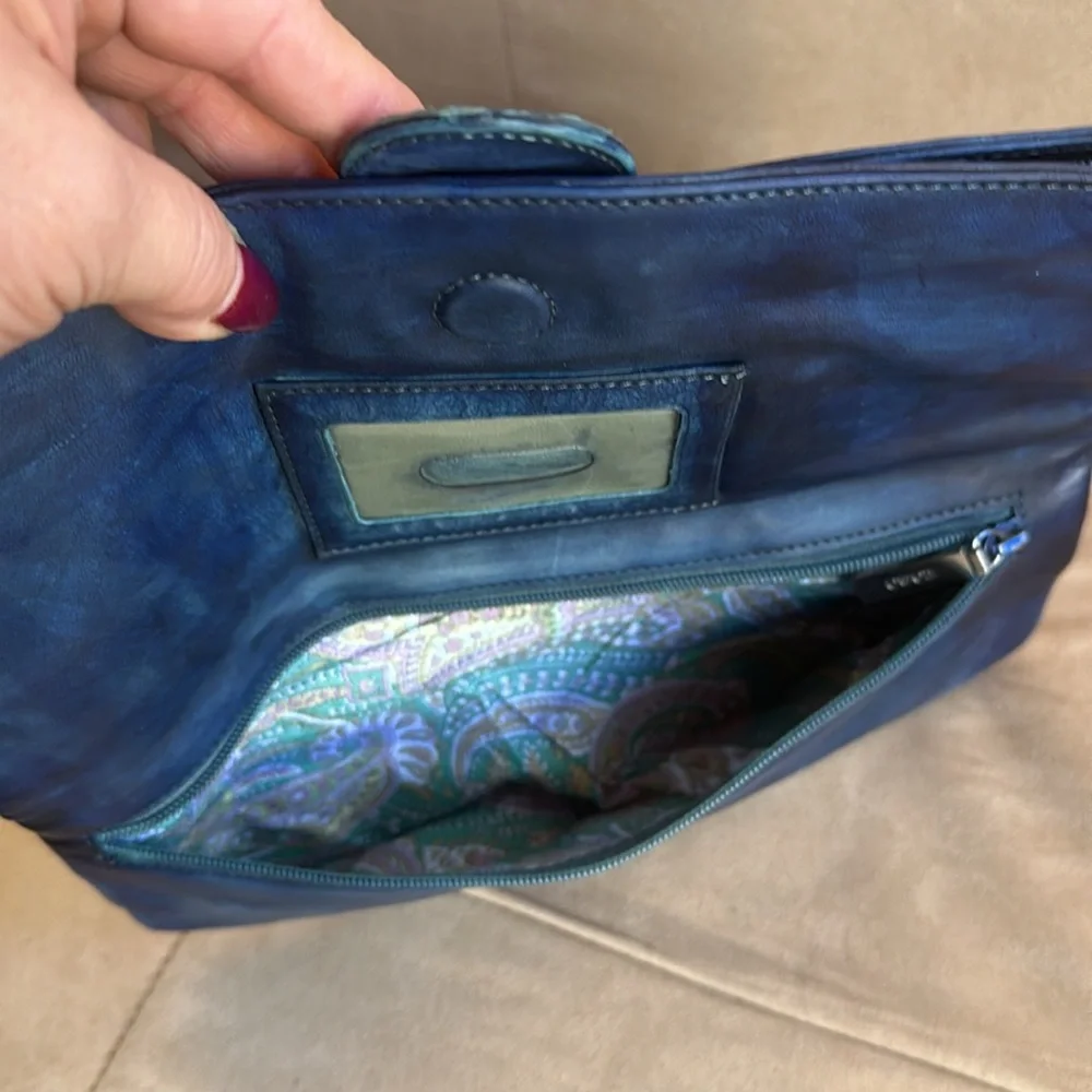 HOBO International MADELINE Soft Blue Leather Foldover Clutch Bag w/ Buckle